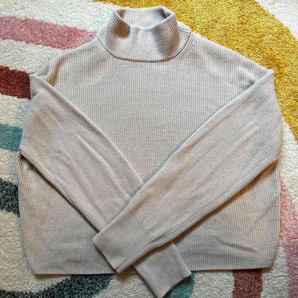Lululemon Turtleneck Sweater